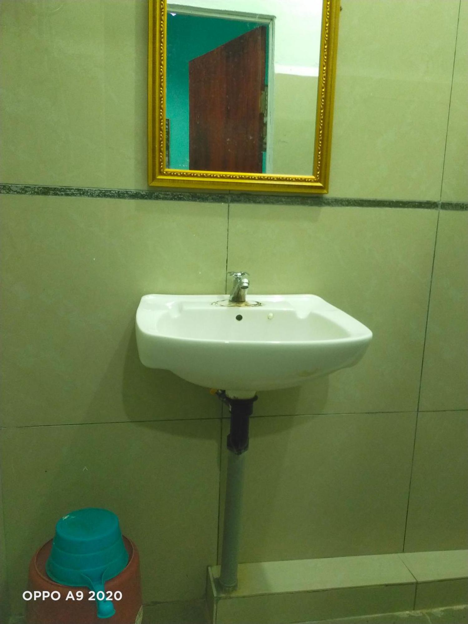 Sukau Tomanggong View Bed & Breakfast Экстерьер фото